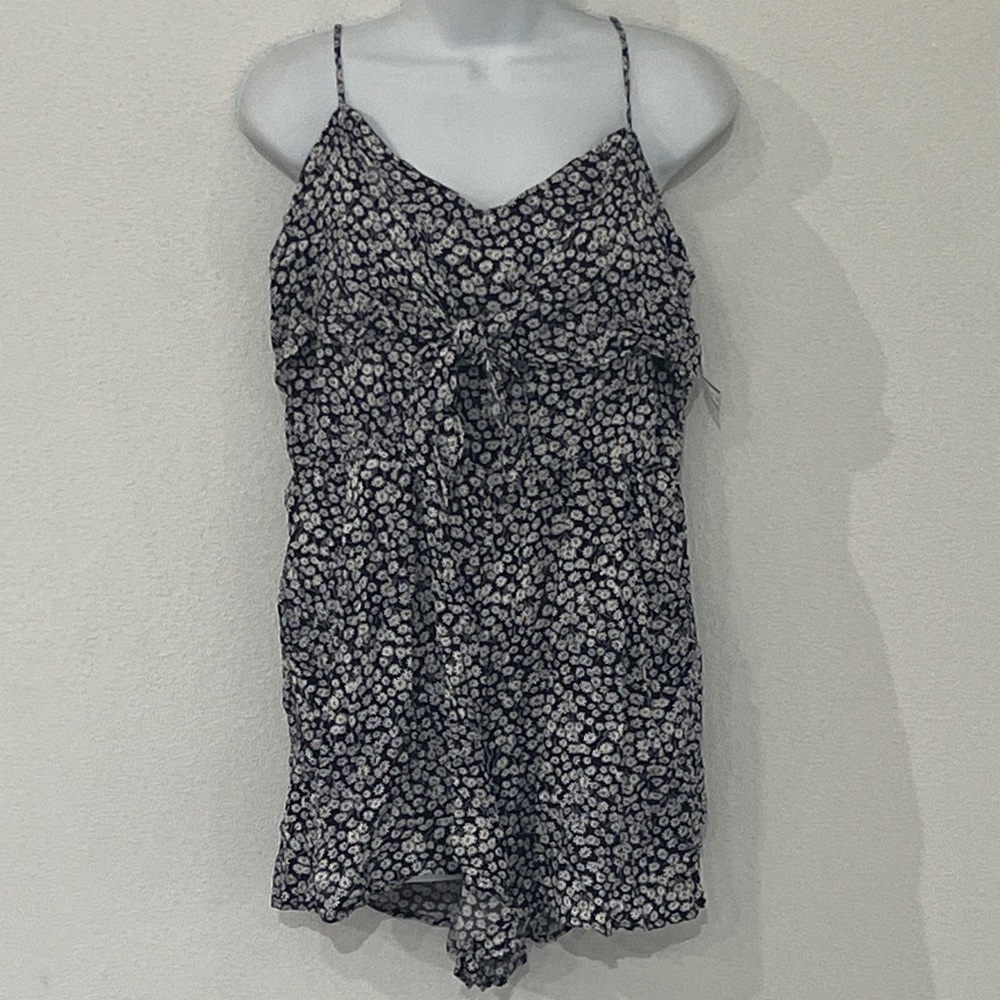 Arizona Navy Daisy Romper NWT Size L